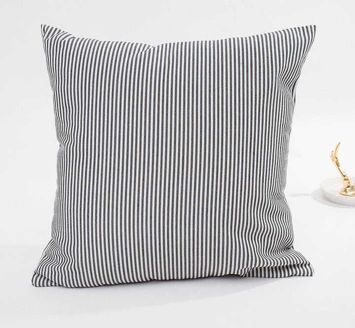 BowLift | Stylish MarbreLuxe Cushion Cover - Modern Stripe Cushion Cover for Elegant Interiors