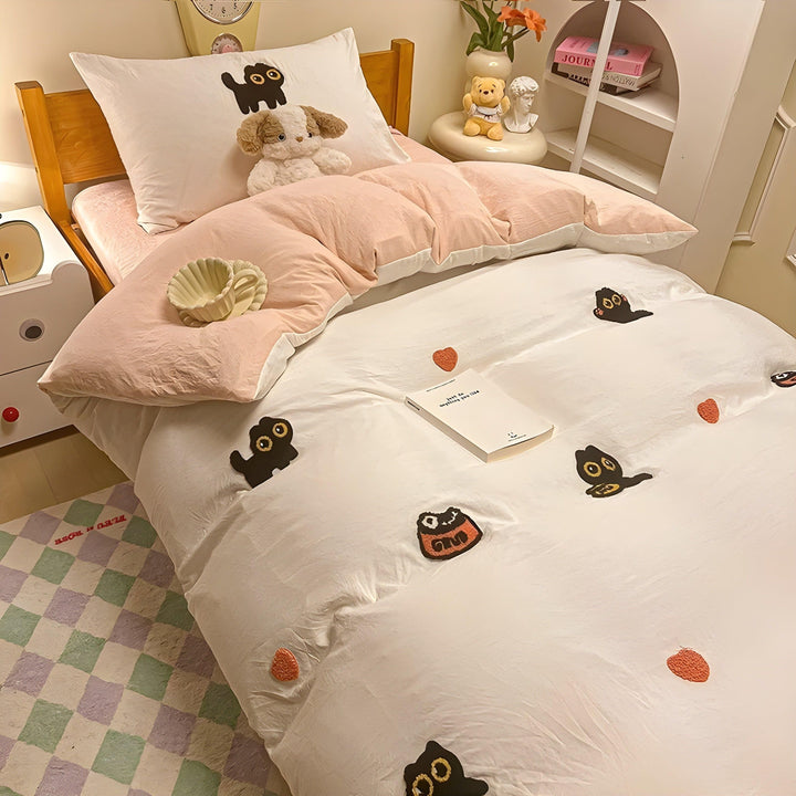 CloudComfort Bedding Set - ComfortaBowlifte and Skin-Friendly Lucky Cat Bedding | Bowlift
