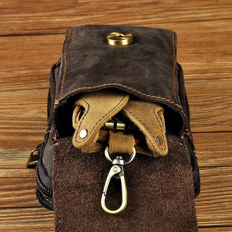 BowLift | Elegant Leather Hip Pouch for Men