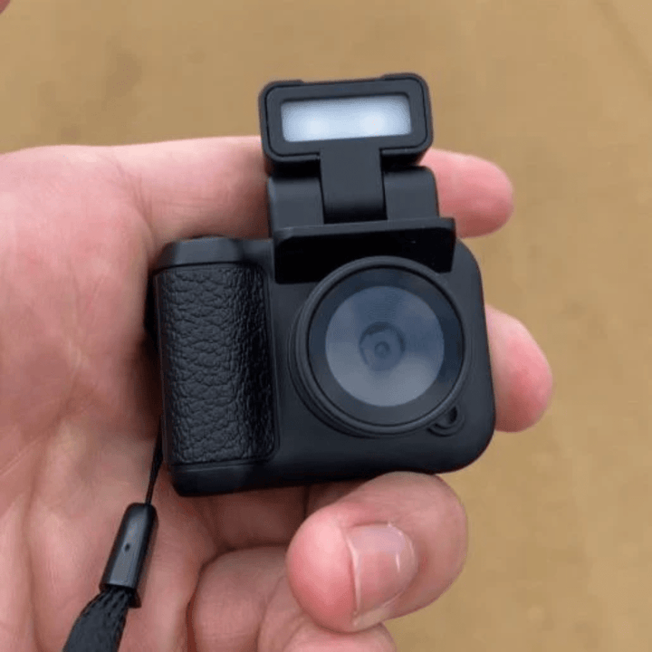 BowLift | MiniRetro Vintage Camera – Compact Retro Digital Camera