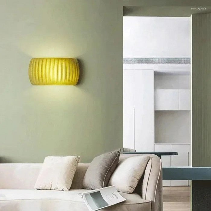 Art Deco Elegance - Luxury Wall Lamp for Any Room Bowlift