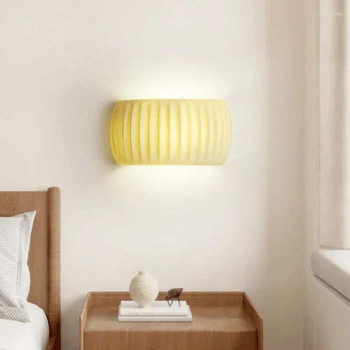 Art Deco Elegance - Luxury Wall Lamp for Any Room Bowlift