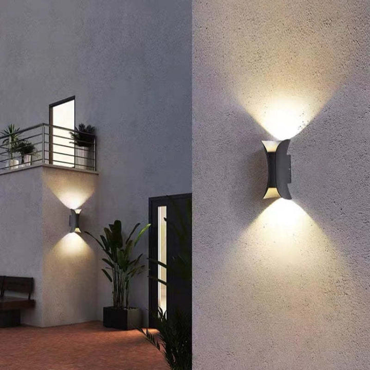 BowLift | Modern LED Outdoor Wall Lamp - LumiEdge