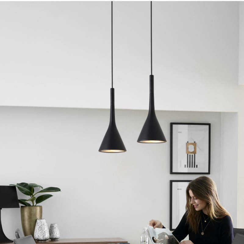 BowLift | Modern Triangle Pendant Lamp - Trionda