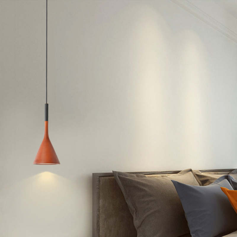 BowLift | Modern Triangle Pendant Lamp - Trionda