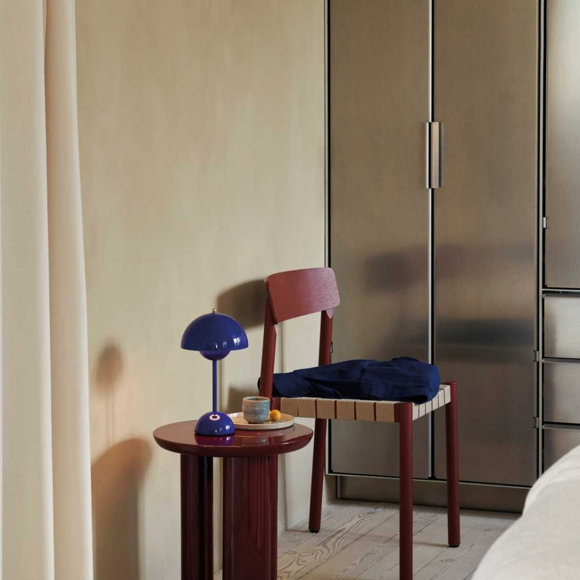 BowLift | LunarGlow - LED table lamp for a cozy interior