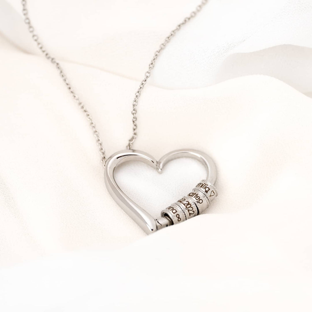 BowLift | Personalized Heart Name Necklace
