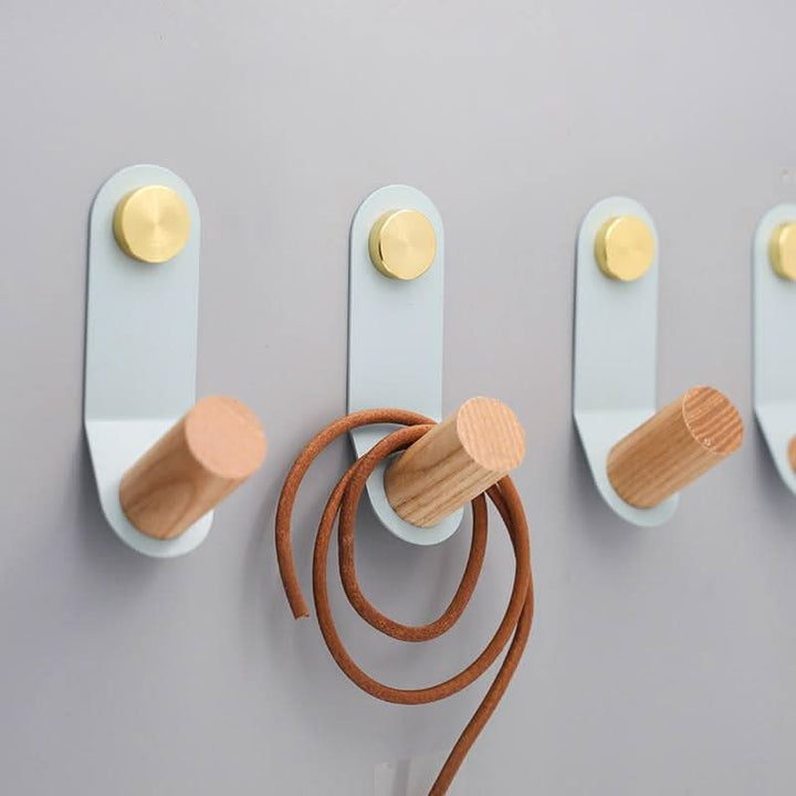BowLift | Scandinavian Pastel Wall Hook with Oak & Brass