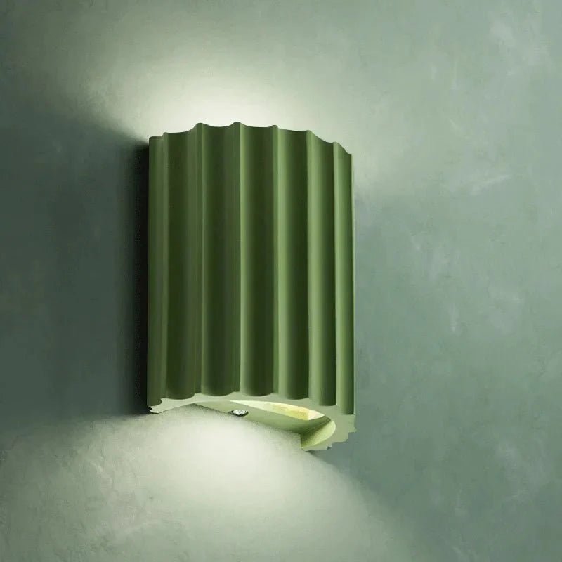 BowLift | SKYLUMEN – Modern Resin Wall Lamp with Ambient LED Glow