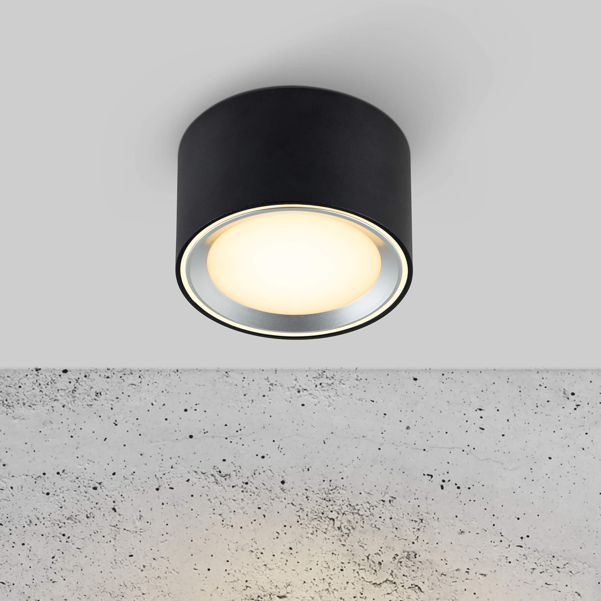 BowLift | Delicate light in minimalist style