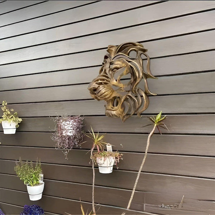 Exquisite gold-plated lion head wall sculpture Bowlift