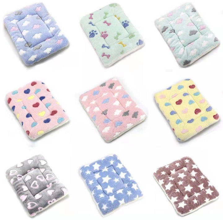 BowLift | SNUGCLOUD – Fluffy Fleece Pillow for Relaxed Pet Sleep