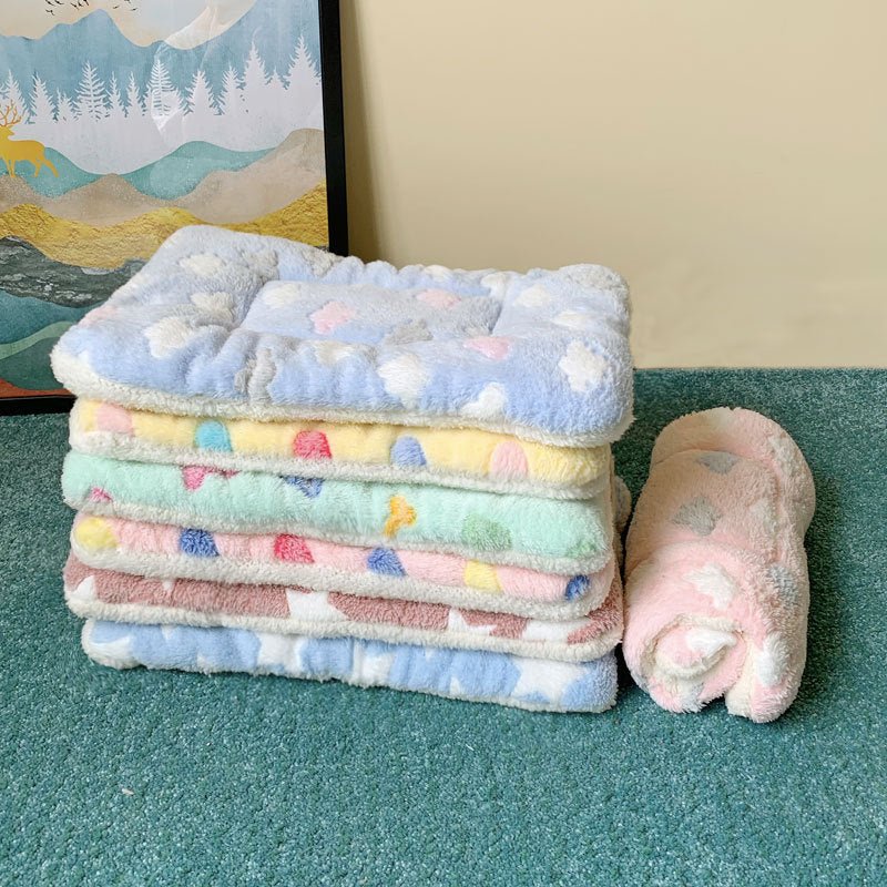 BowLift | SNUGCLOUD – Fluffy Fleece Pillow for Relaxed Pet Sleep