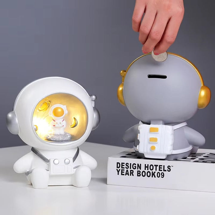 BowLift | 2-in-1 Astronaut Piggy Bank & Night Lamp For Kids