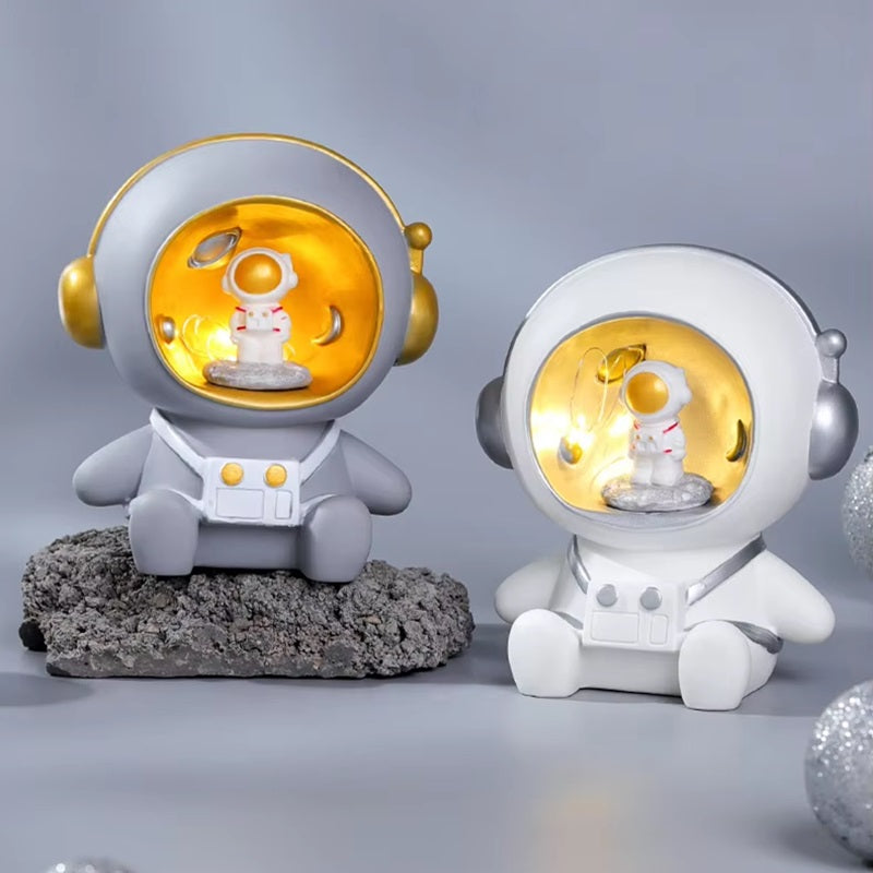 BowLift | 2-in-1 Astronaut Piggy Bank & Night Lamp For Kids