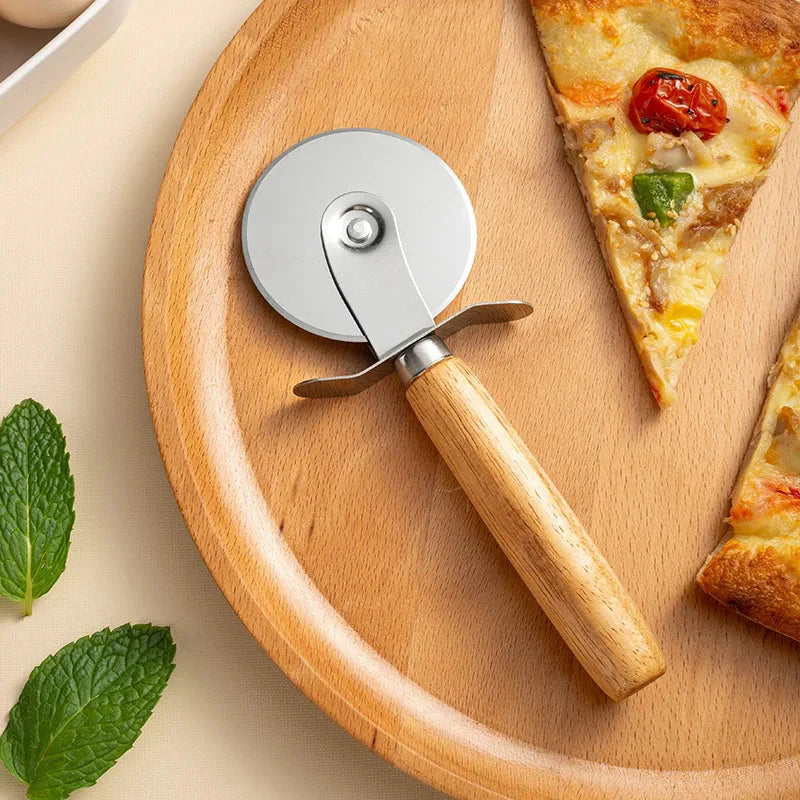 Pizza Cutter Wooden Handle Pastry Dough Cutter Cutting Wheel Slicer | Bowlift