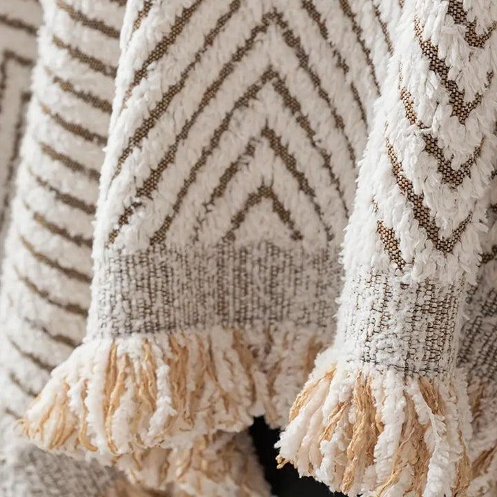 BowLift | CUSHVIVE – Herringbone Sofa Cover with Splash Protection and Non-Slip Design