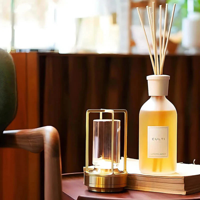 Waterproof and Portable Crystal Table Lamp - AuroraGlow | Bowlift