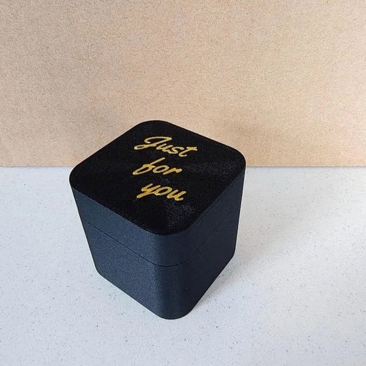 BowLift | PRANKBOX – Middle Finger in a Box: The Ultimate Gag Gift