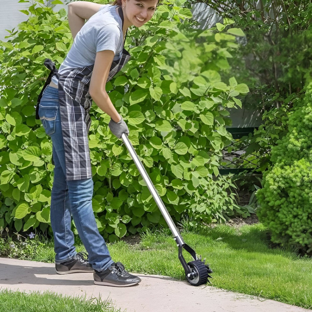 Manual lawn edge trimmer with roller | Bowlift