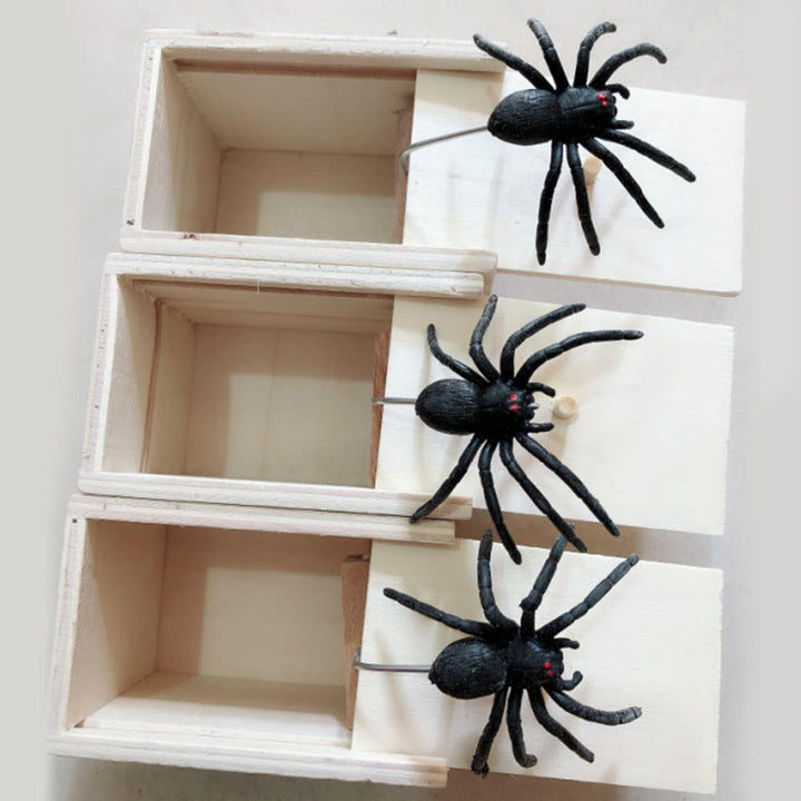 Jumping Spider Prank Box | Bowlift