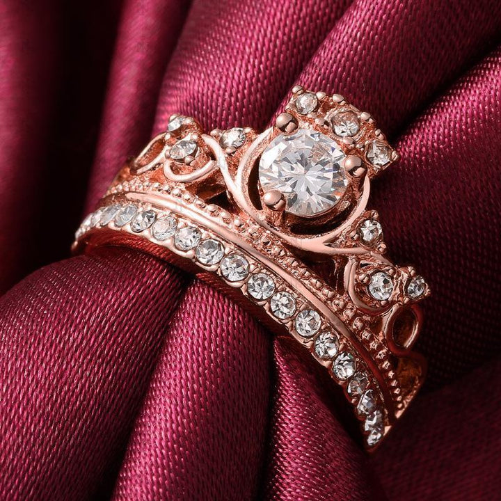 Rose Gold Queen Ring | Bowlift