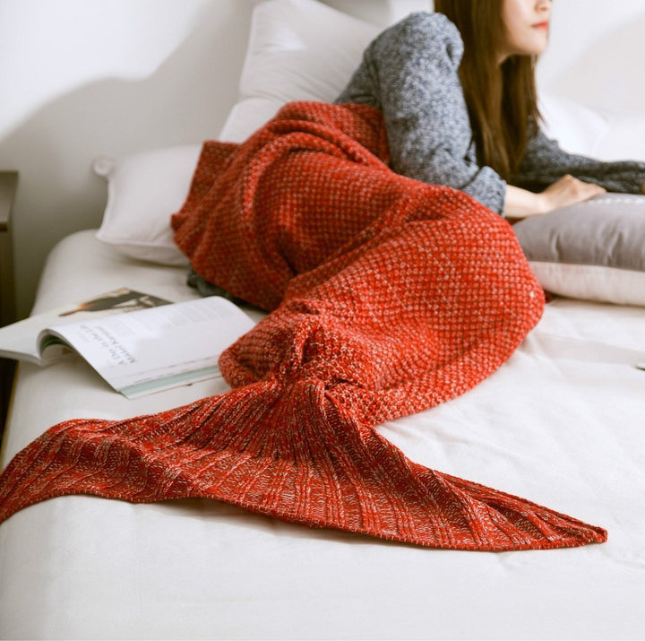 The Amazing Mermaid Blanket - w/ Free Shipping! | Bowlift