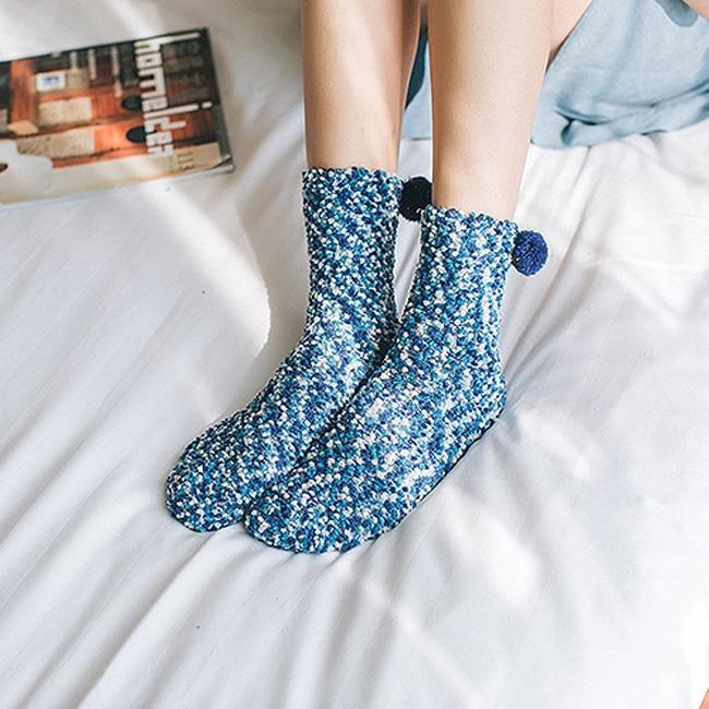 PomPom - Speckled Cupcake Socks | Bowlift