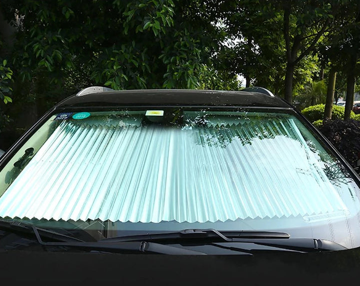 Retractable Front Windshield Sunshade | Bowlift