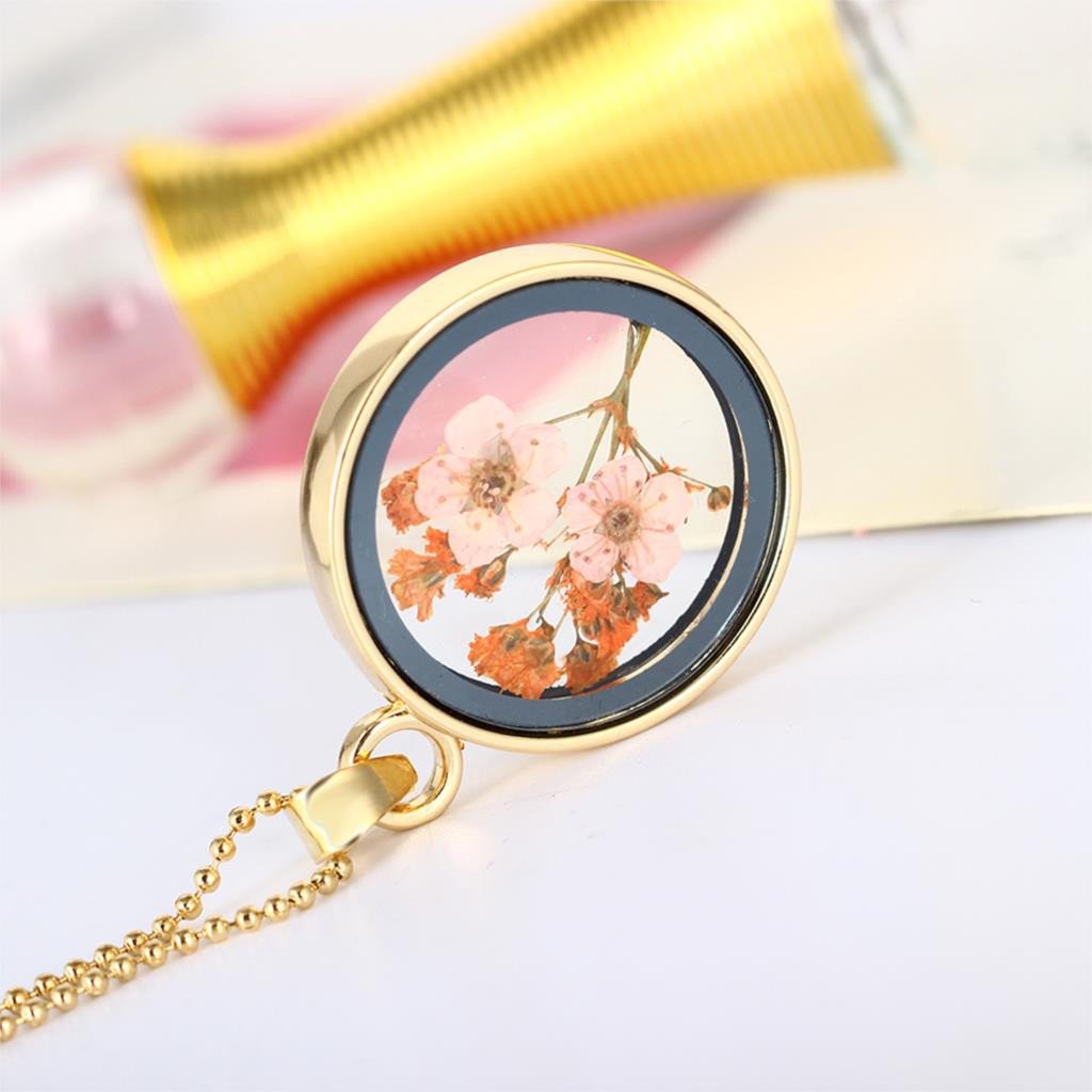 Pressed Flower Necklaces | Bowlift