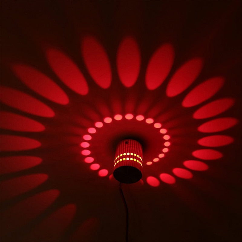 Modern LED Spiral Lamp - LumoSpiral | Bowlift