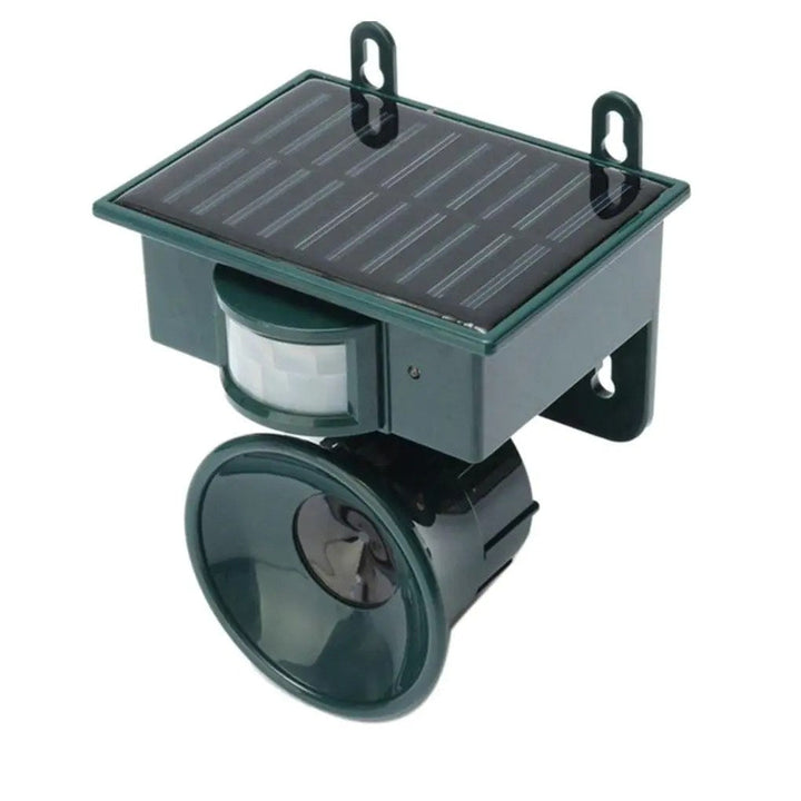 BowLift | Bird deterrent and scarecrow with motion sensor for outdoor use