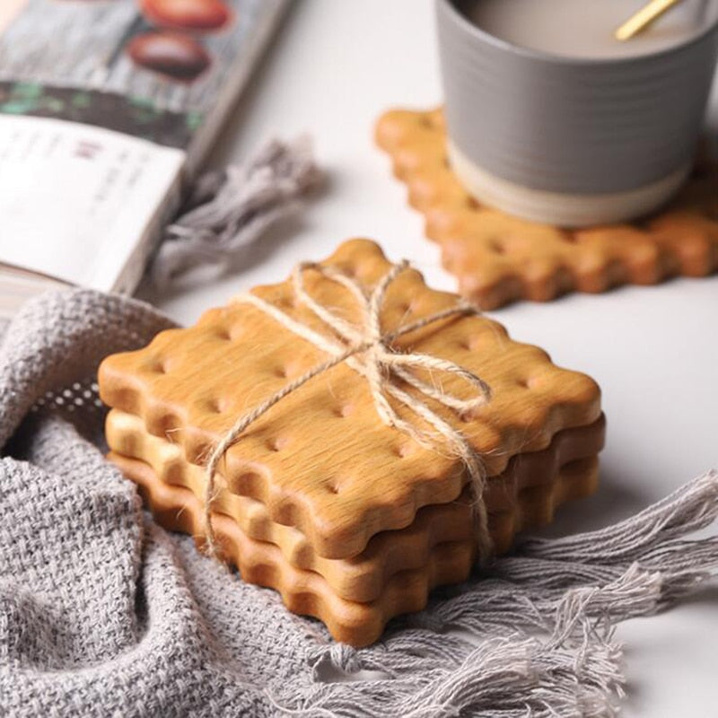 BowLift | Biscuit Shape Wooden Coaster Placemat