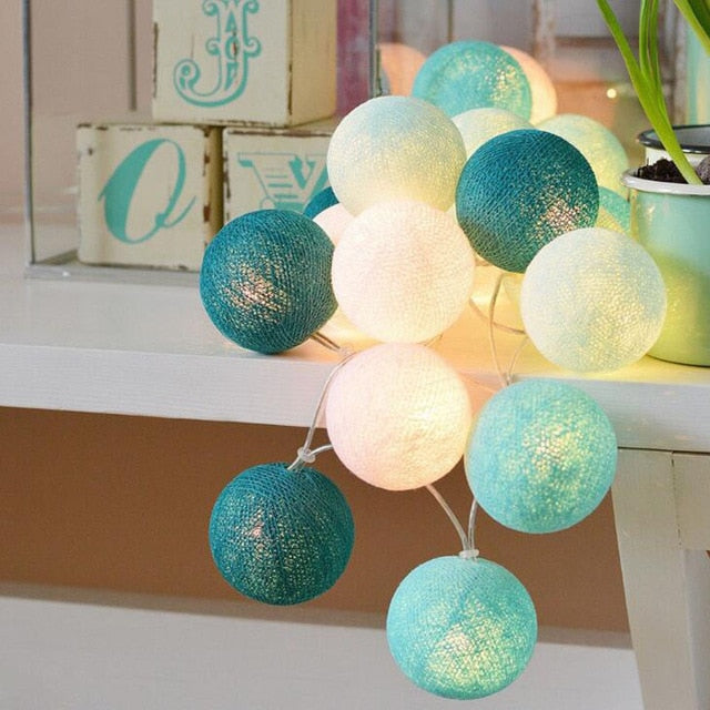 Cheerful Cotton Light Ball Garland - LumiBall | Bowlift