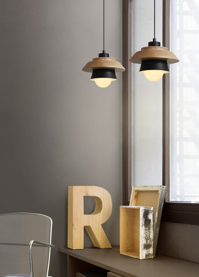 BowLift | Pendant lights made of Nordic wood