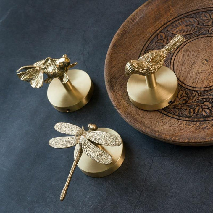 Golden Brass Wall Hooks – Handmade Animal Designs for Stylish Wall Decoration | Bowlift