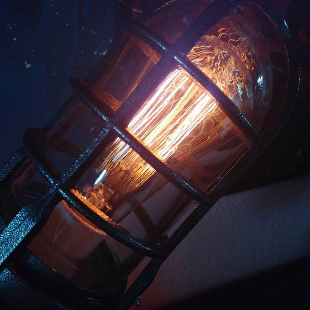 BowLift | Rocket Ship Industrial Vintage Lamp