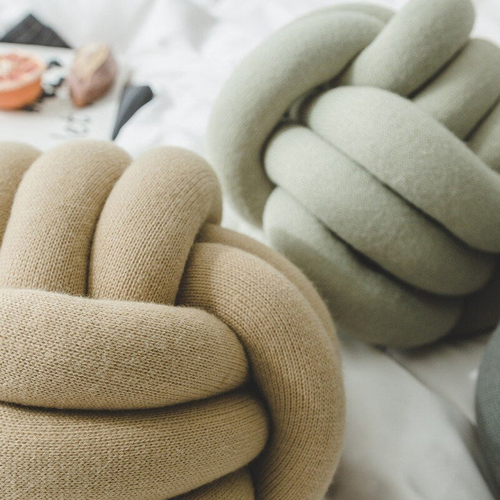 Knot Ball Cushion | Bowlift