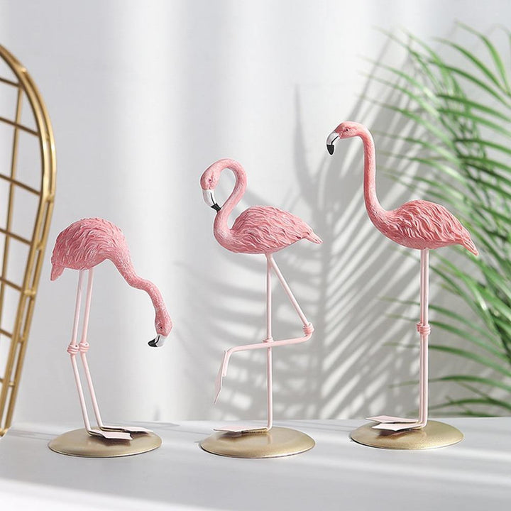 FlamingoGrace Elegant Flamingo Harbor Statue Bowlift
