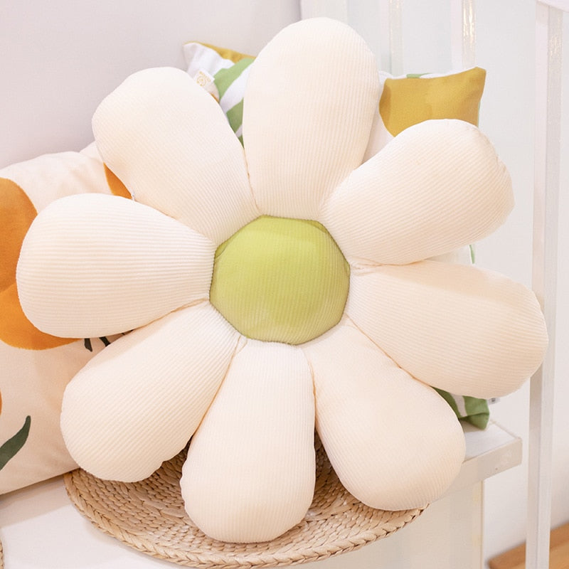 Fluffy Daisy Cushion | Bowlift