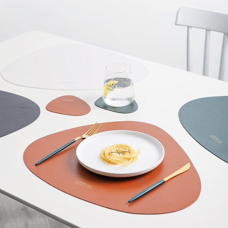 4 Colours Triangle Placemat Set | Bowlift