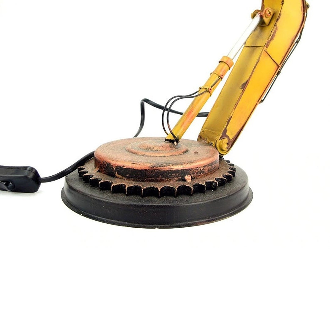 BowLift | Unique Digger Table Lamp