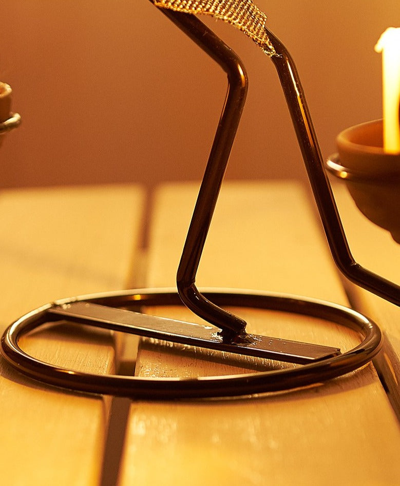 Nordic Abstract Character Metal Candle Holder | Bowlift