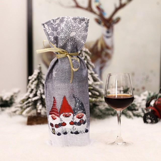 BowLift | Christmas Santa Bottle Cover