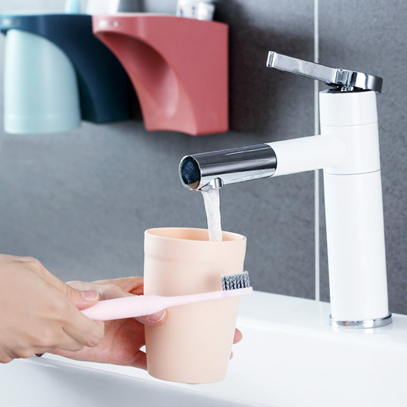 BowLift | Magnetic Bathroom Toothbrush Holder