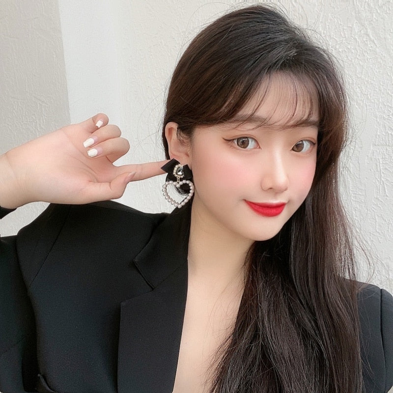 BowLift | Korean Temperament Retro Rhinestone Bow Clip Earrings