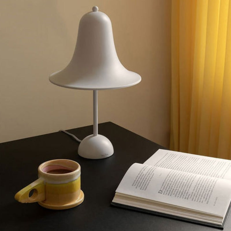 BowLift | Classic Cap Wireless Table Lamp - Timeless Design and Durable Battery