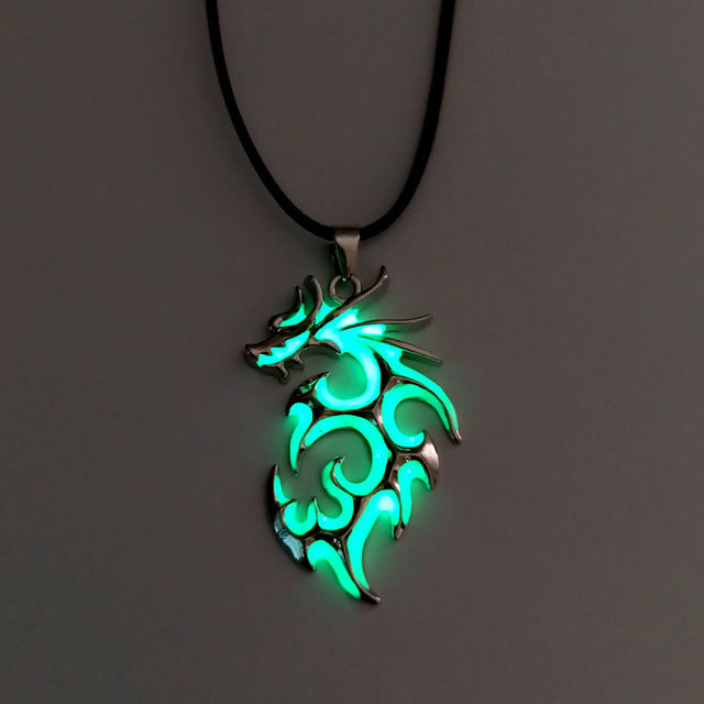 BowLift | Vintage Luminous Dragon Necklace