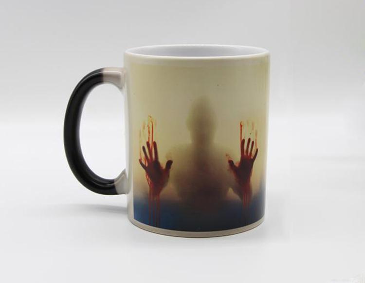 Heat Sensitive Bloody Hands Mug | Bowlift