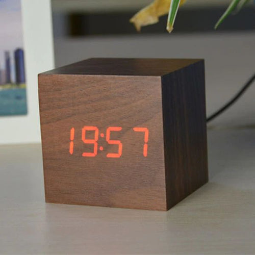 BowLift | CUBE DIGITAL DESK CLOCK